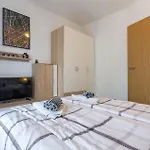 3 Bedroom Awesome In Nyaraló *