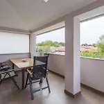 3 Bedroom Awesome In