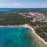 3 Bedroom Awesome In Nyaraló Barbariga