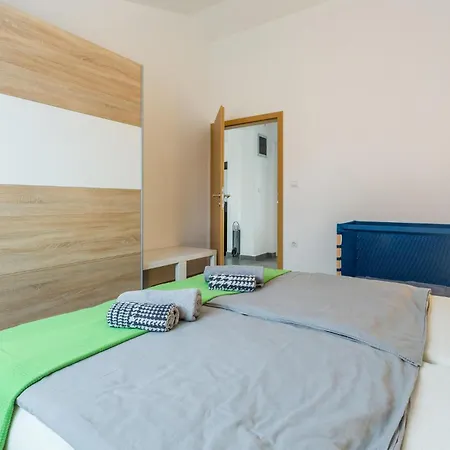 3 Bedroom Awesome In