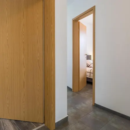 3 Bedroom Stunning In * Barbariga