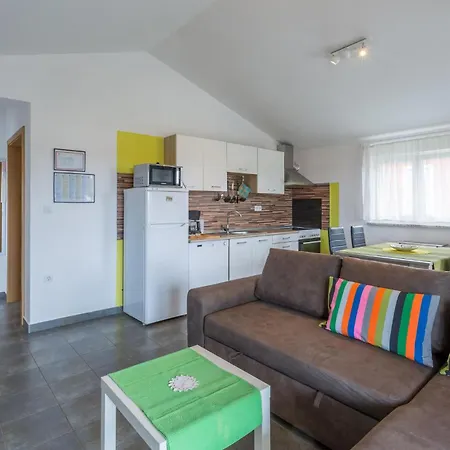 Hébergement de vacances 3 Bedroom Stunning In